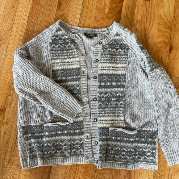 Gray Eddie Bauer’s Sweater - Picture 3 of 6